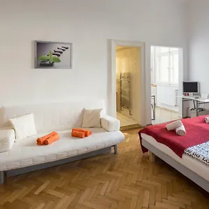 Apartment Dusni, Prague