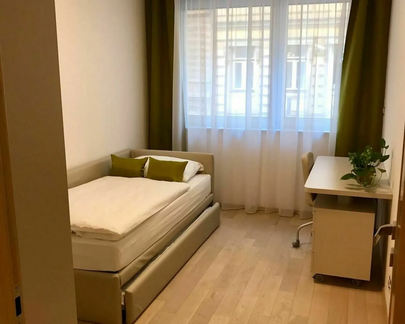 Rezidence Muzeum Daire Prag 0*,